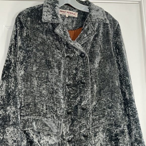 NWOT Free People Soho Crinkled Velvet Duster-SIZZE SMALL Z333 - Picture 2 of 5
